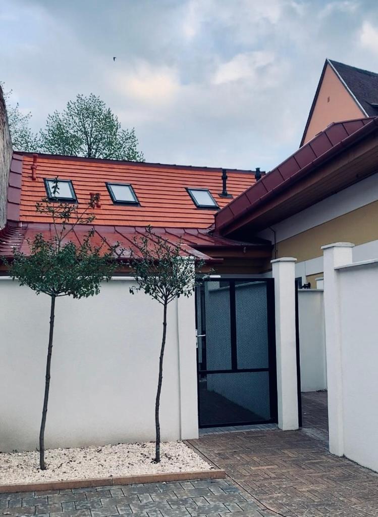 Infinity Apartman Esztergom Exterior foto